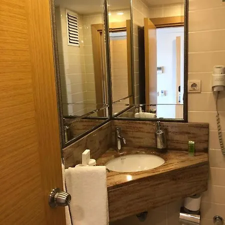 イライダ ホテル クシャダス