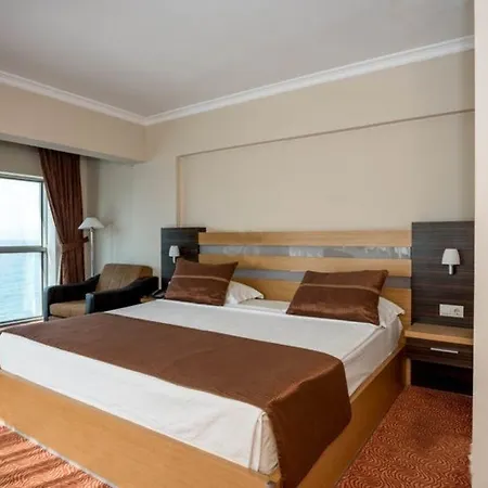 イライダ 2* クシャダス