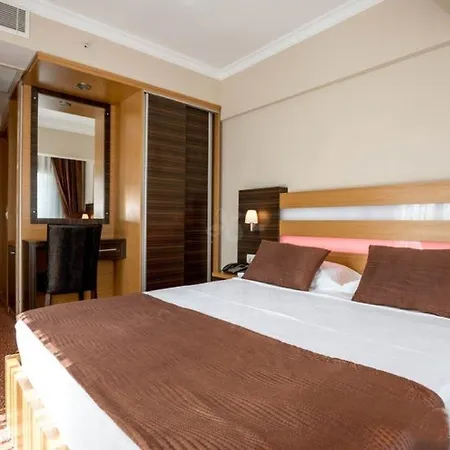 Ilayda 2* Kuşadası