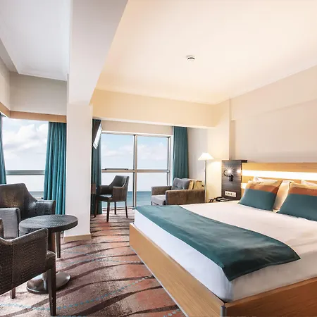 ホテル イライダ クシャダス